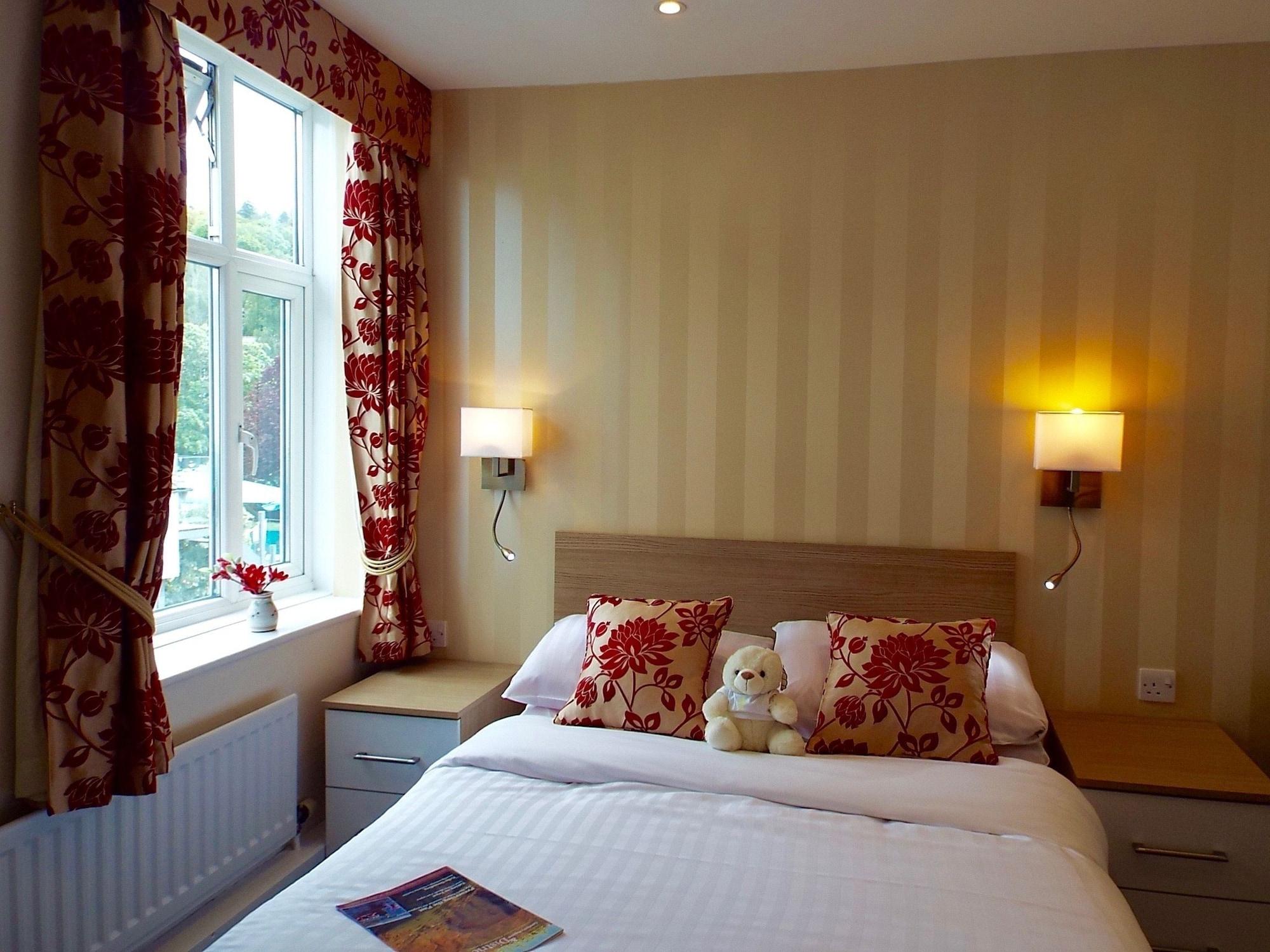Wateredge Inn- The Inn Collection Group Ambleside Exteriör bild