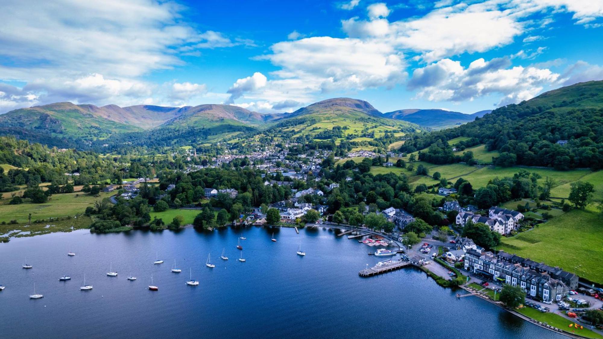 Wateredge Inn- The Inn Collection Group Ambleside Exteriör bild